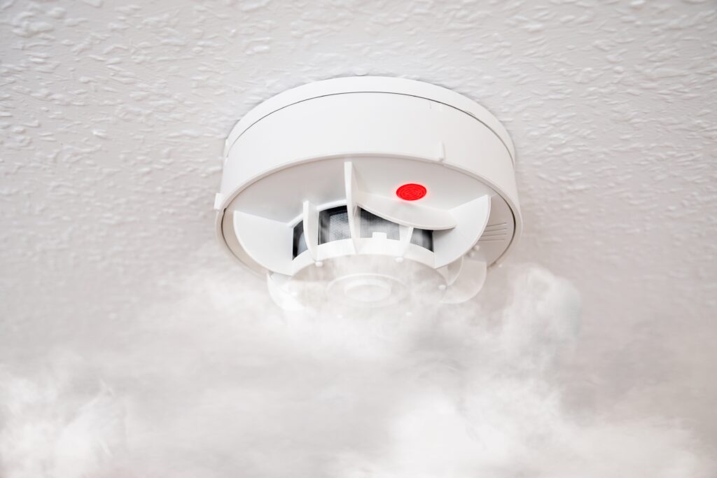 Smoke-Detectors-Fire-Alarm-System-in-Lucknow